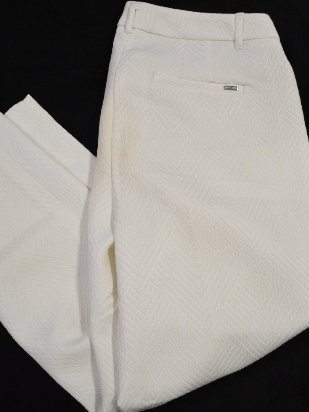 Women’s White House Black Market Textured Ankle Pants Size 12 White